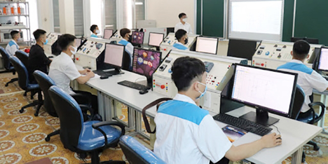 CNTT-001.jpg